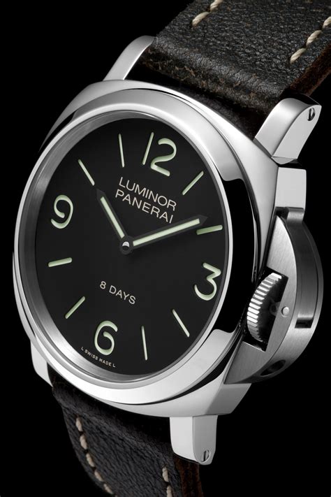 panerai 8 days luminor base.